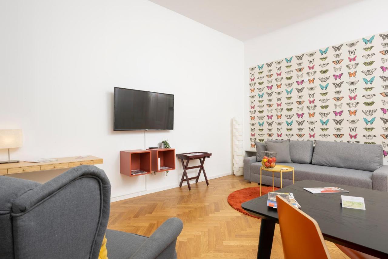 Luxury Suites Liechtenstein Vienna Exterior photo