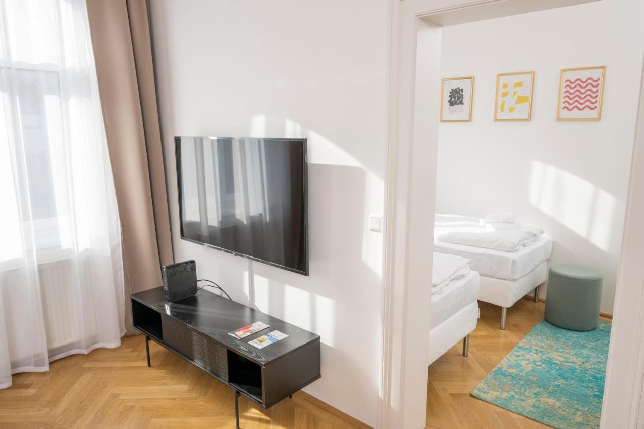 Luxury Suites Liechtenstein Vienna Exterior photo