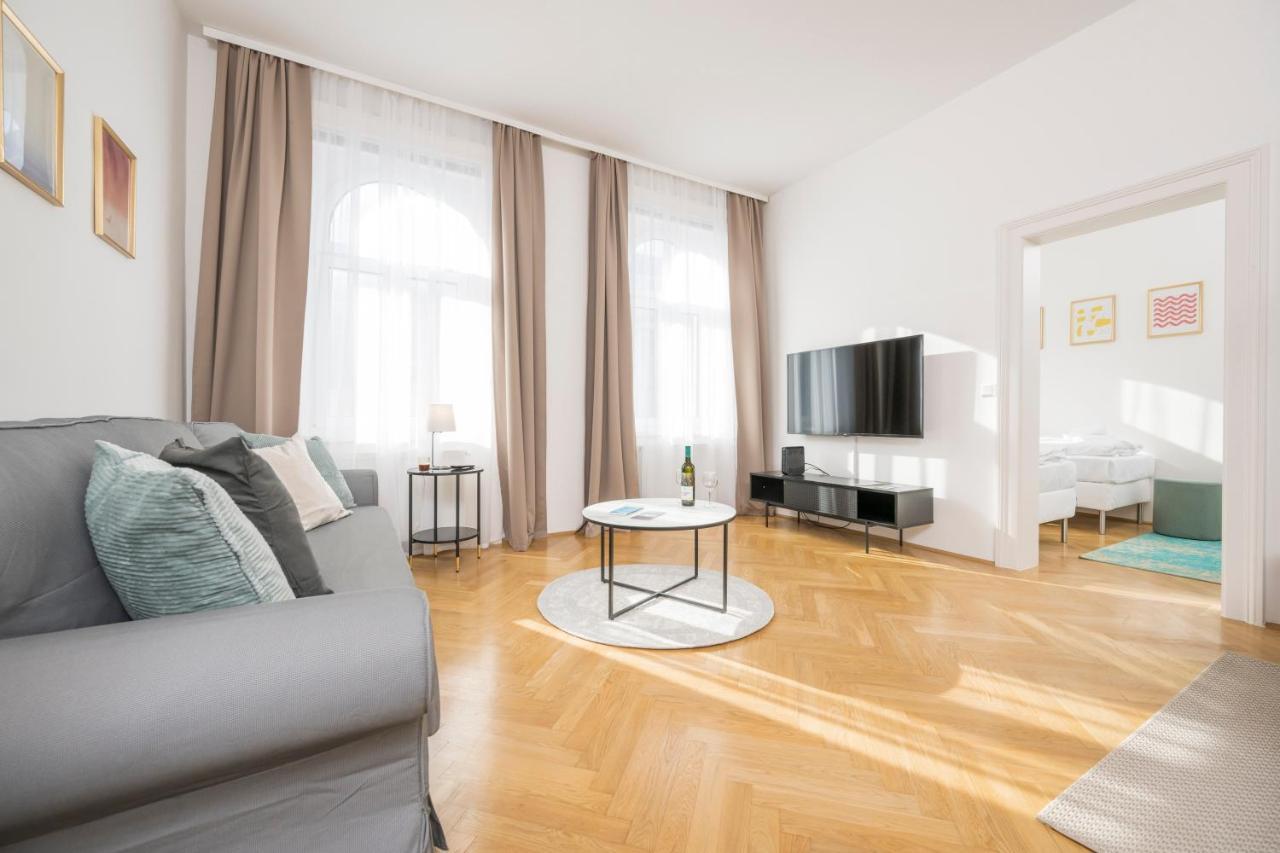 Luxury Suites Liechtenstein Vienna Exterior photo