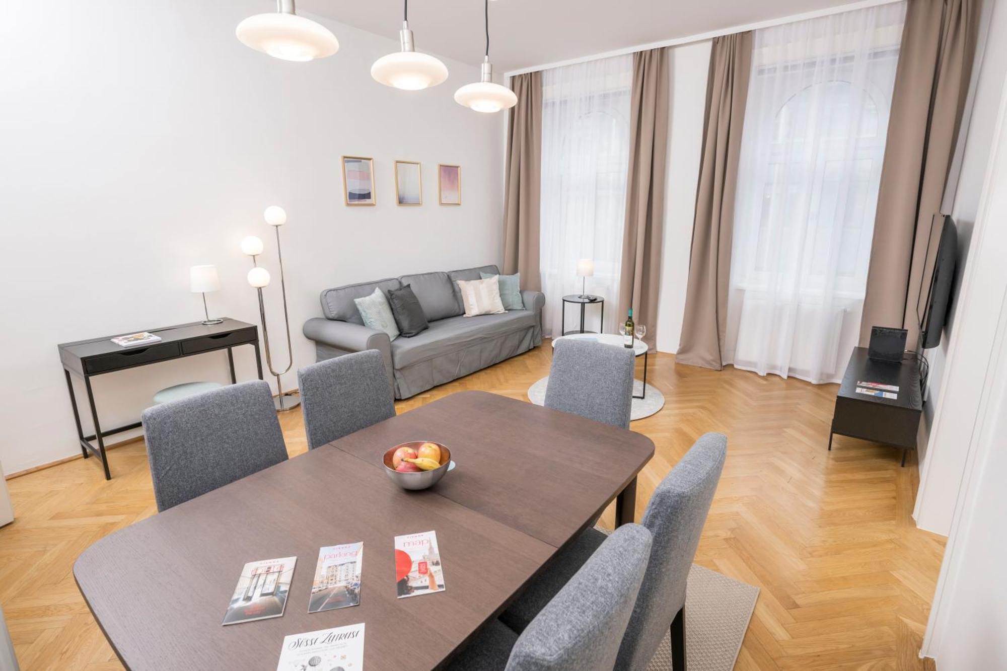 Luxury Suites Liechtenstein Vienna Exterior photo