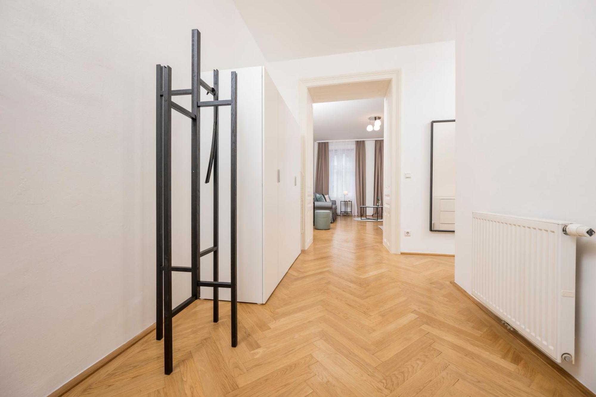 Luxury Suites Liechtenstein Vienna Exterior photo